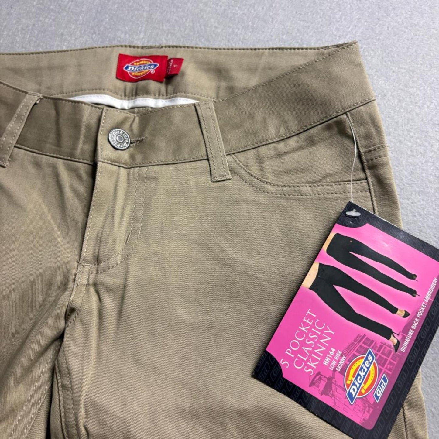 Dickies Girl Low Rise Skinny Pants Womens Size 1 Khaki Beige Chino HH164 NWT