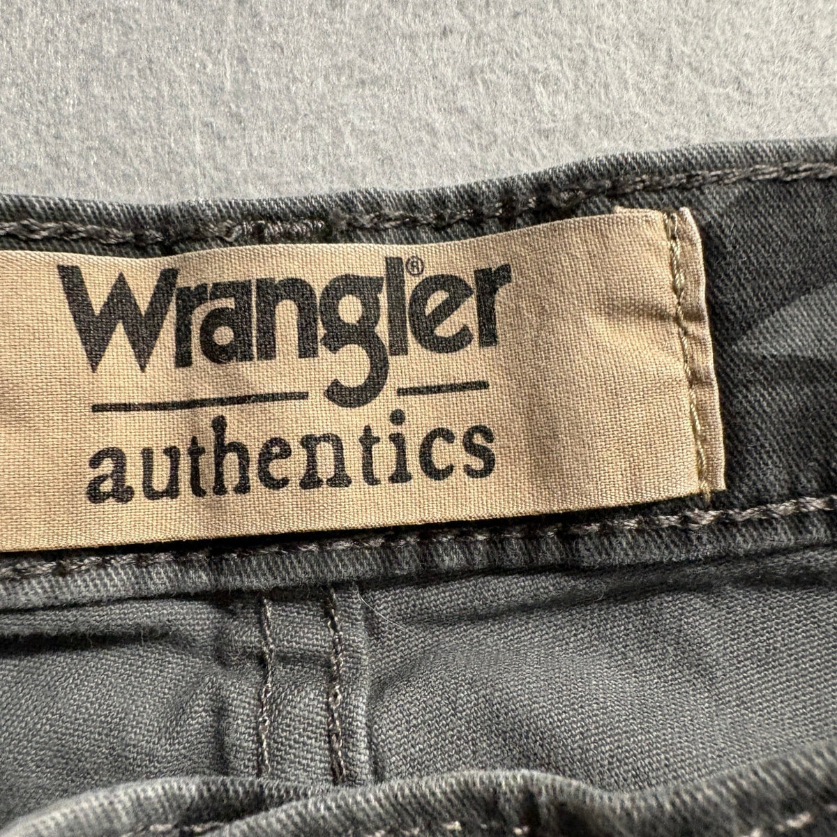 Wrangler Authentics Mens Cargo Pants 32x34 Gray Camo Stretch Twill ZM6SYGL