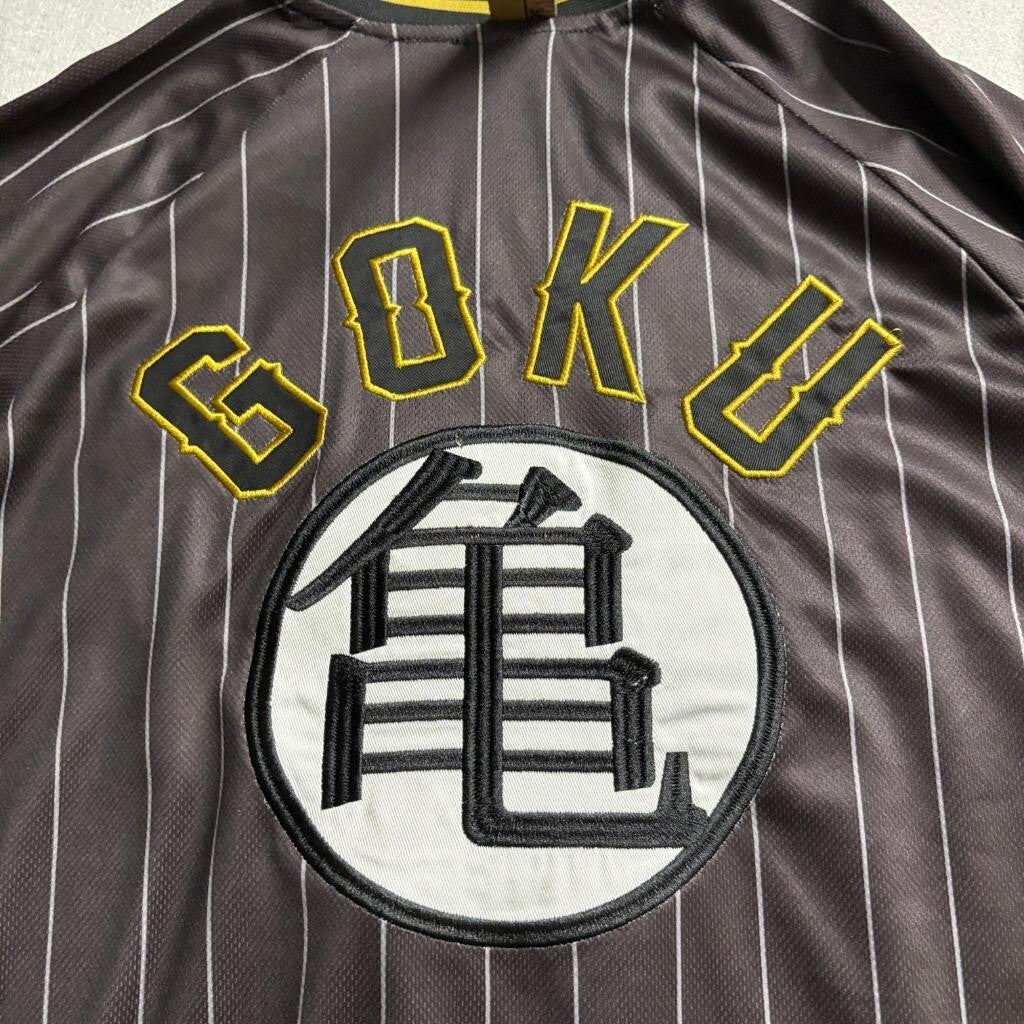 Dragon Ball Z Goku Baseball Jersey Shirt Mens Large BoxLunch Black Pinstripe