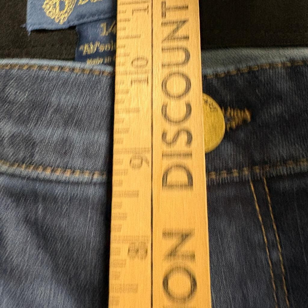 Democracy Absolution Jeans Womens 14 Blue Denim Skinny Slimming Stretch Crop