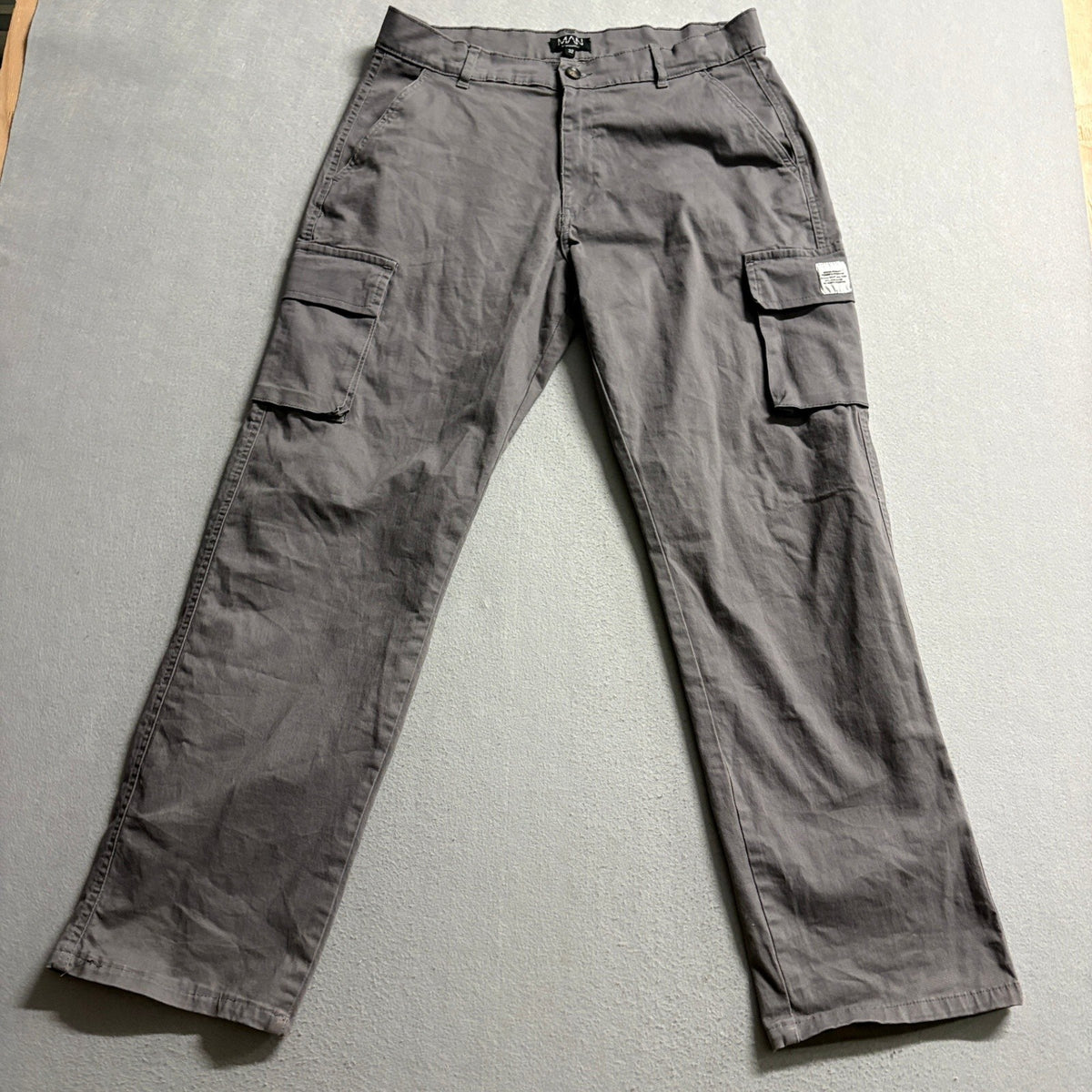 boohooMAN Cargo Pants Mens 32 Gray Cotton Blend Flat Front Casual Utility Pants