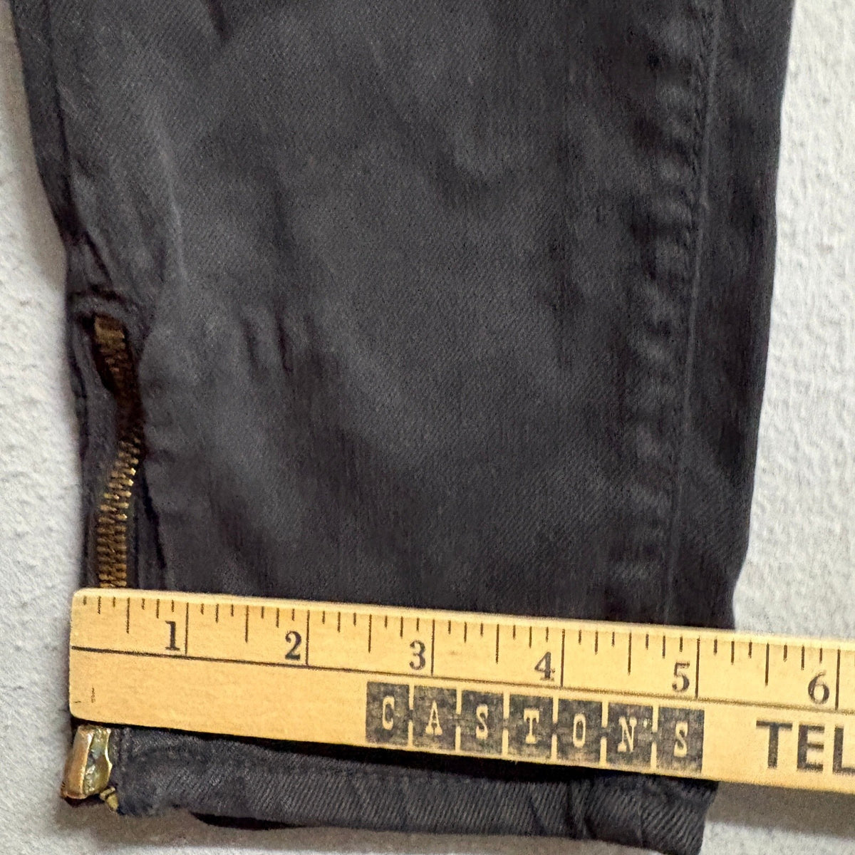 Acquaverde Vintage Denim Womens Skinny Jeans Black Gold Zipper Ankle Size 26