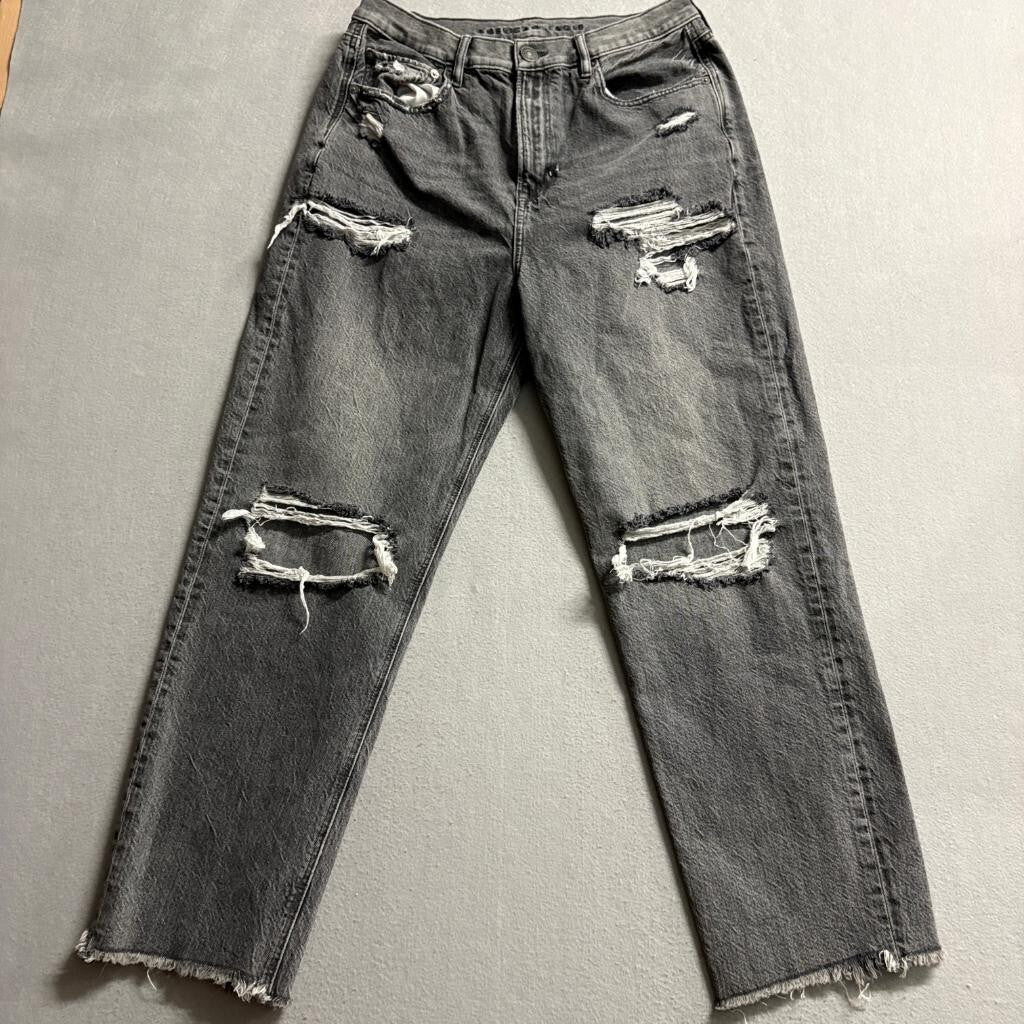 American Eagle Real Good Mom Jeans Womens 12 Gray Distressed High Rise Raw Hem