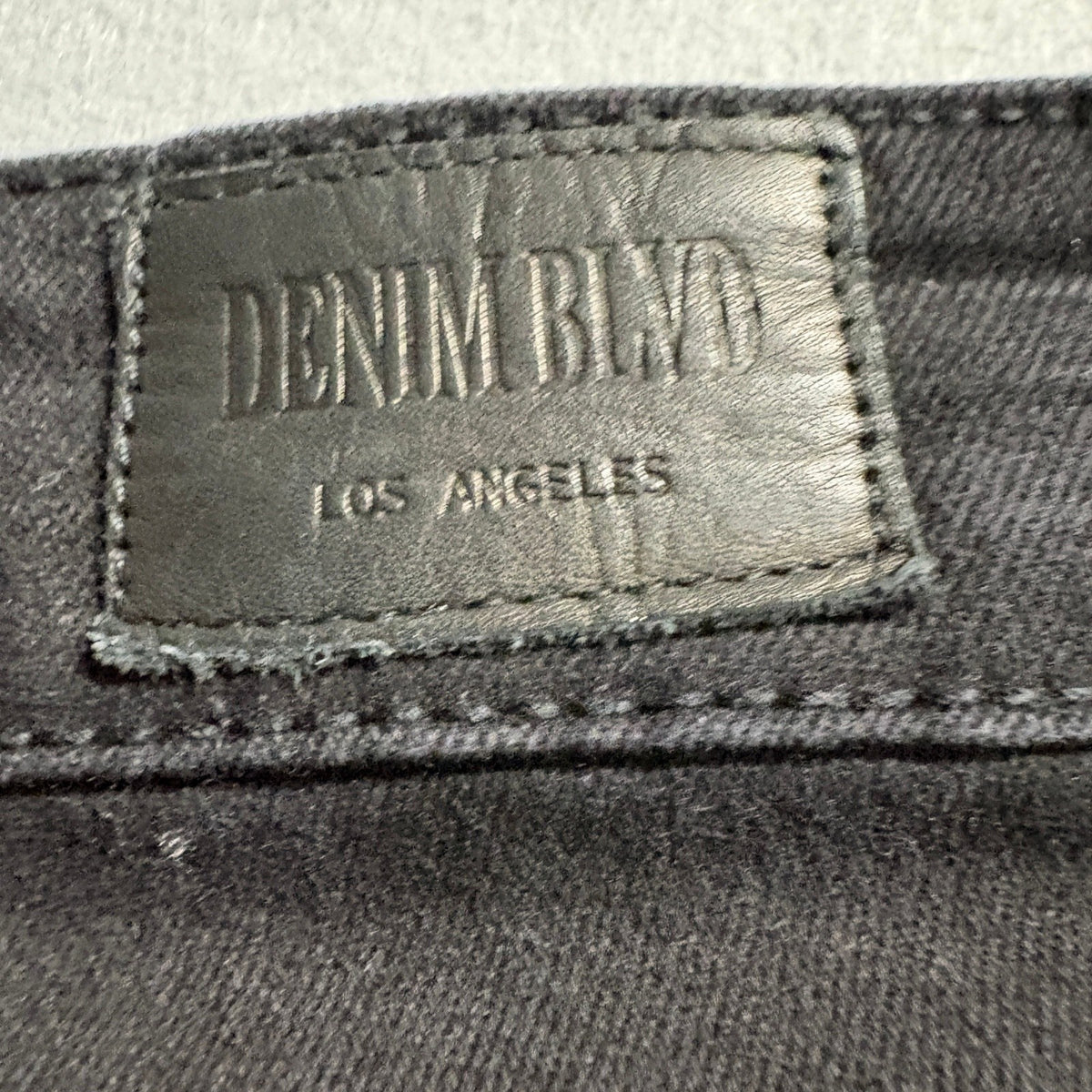 Denim Blvd Los Angeles Womens Jeans Size 11 Black Red Blue Side Stripe Raw Hem