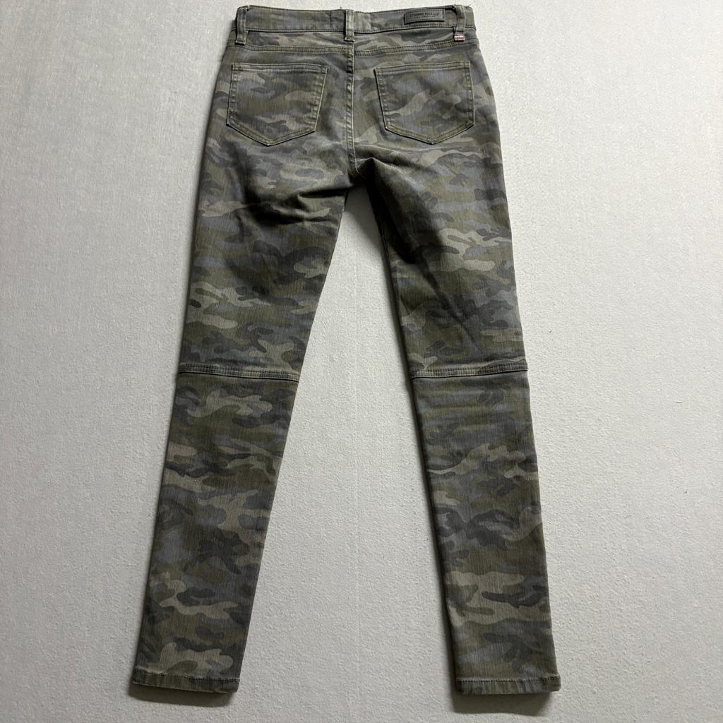 Etienne Marcel Camo Skinny Moto Jeans Womens 26 Camouflage Red Zipper Accent