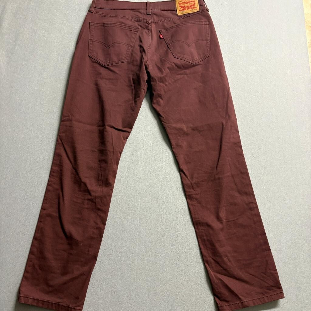 Levis 541 Athletic Taper Jeans Mens 33x32 Burgundy Maroon All Seasons Tech