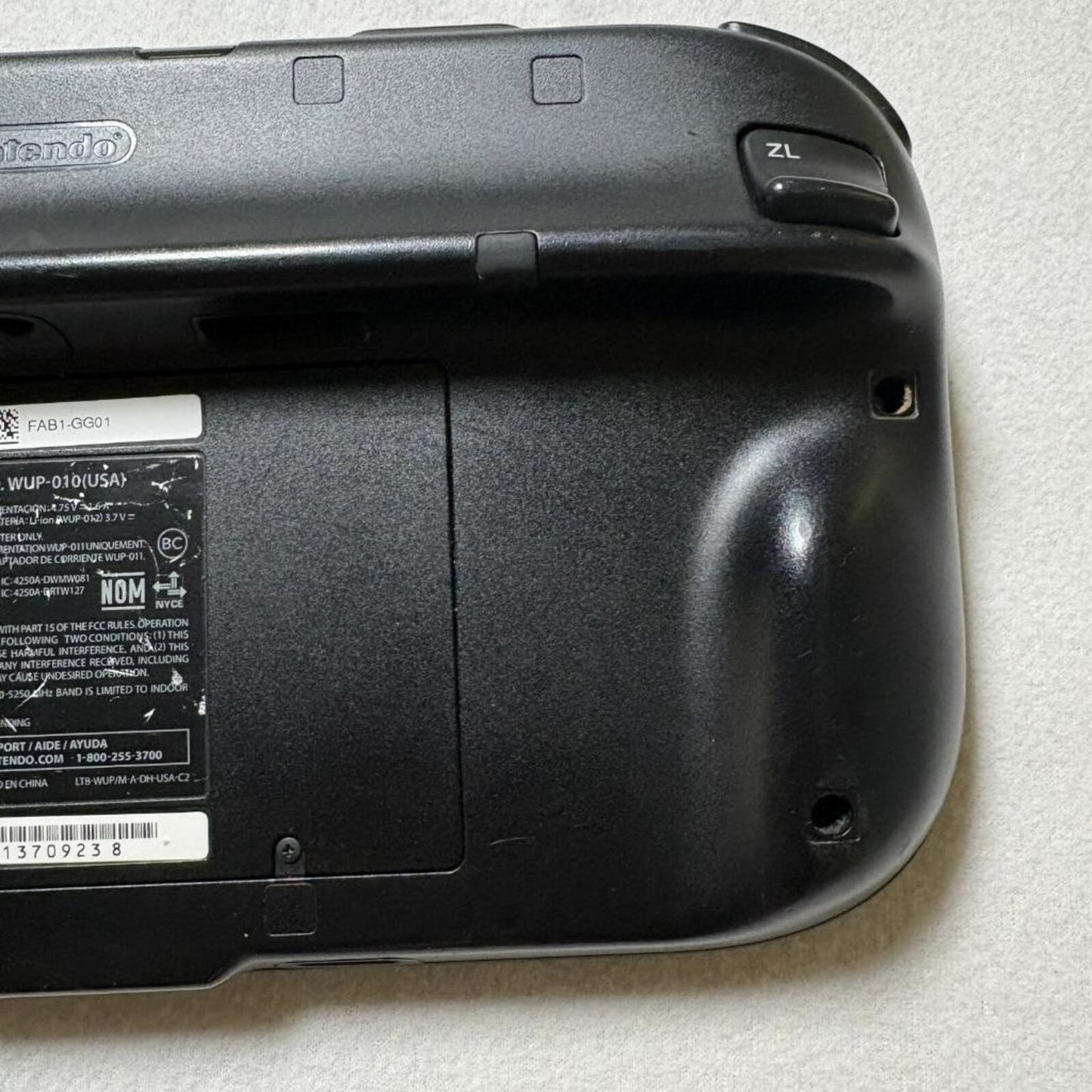 Nintendo Wii U GamePad Black Controller WUP-010 USA with Charger Cable