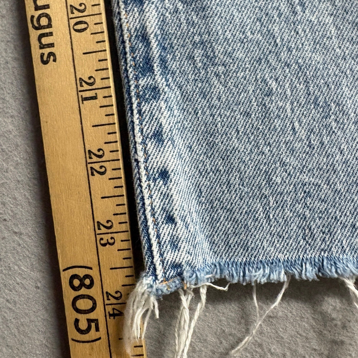 7 For All Mankind Logan Stovepipe Fringe Hem Jeans Womens 25 Light Wash Denim