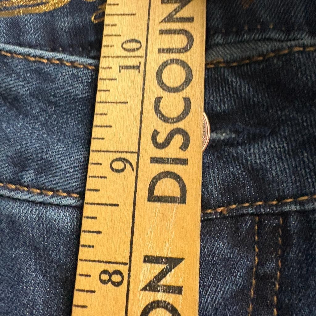 Seven7 Weekend Slim Fit Jeans Womens Size 6 Blue Denim Frayed Hem Stretch
