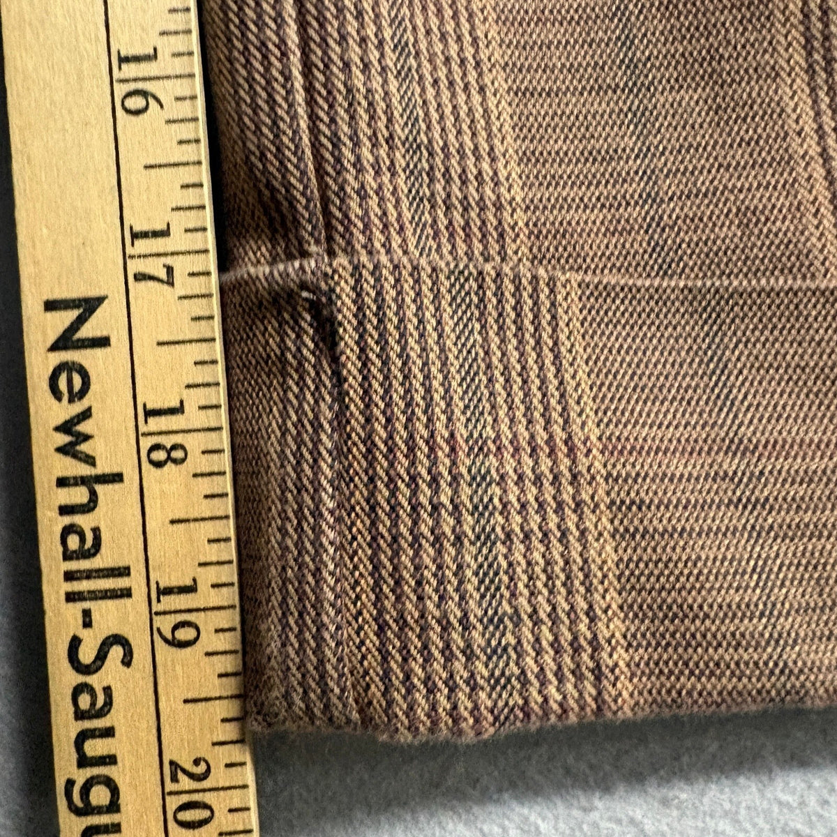 Old Navy Womens Size 6 Brown Plaid Crop Capri Pants Cuffed Low Rise Y2K