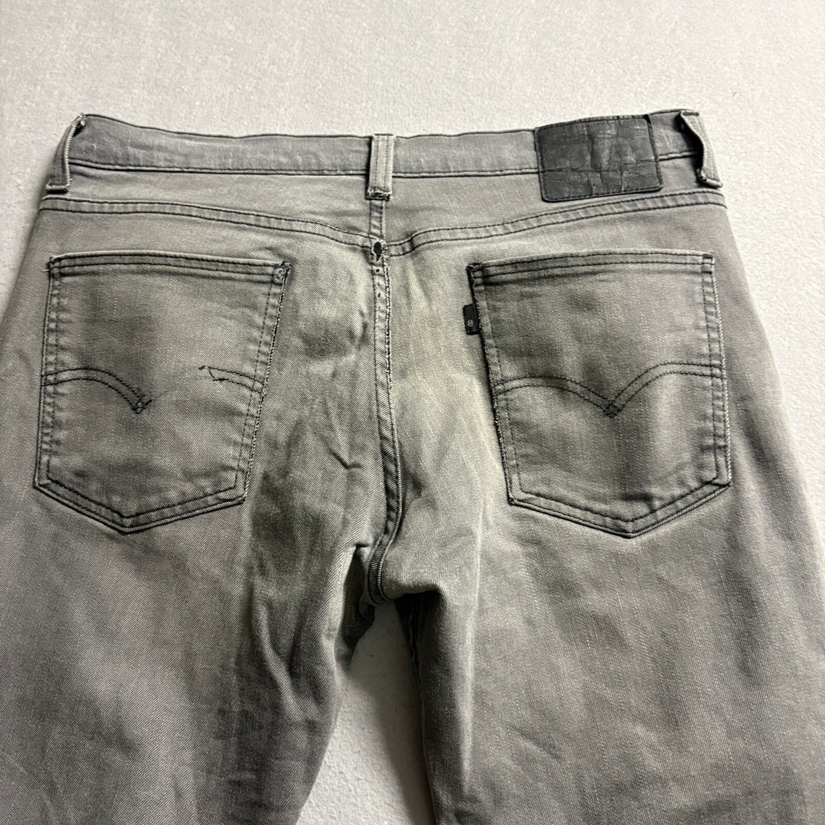 Levi's Mens Gray Denim Jeans Size 34x32 W34 L32 Straight Leg Stretch Cotton