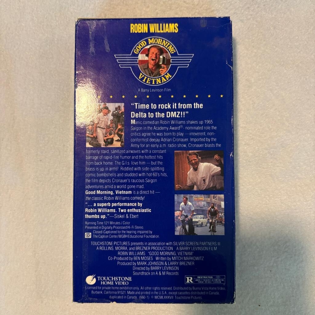 Good Morning Vietnam VHS Robin Williams Touchstone Home Video 1987 Tape