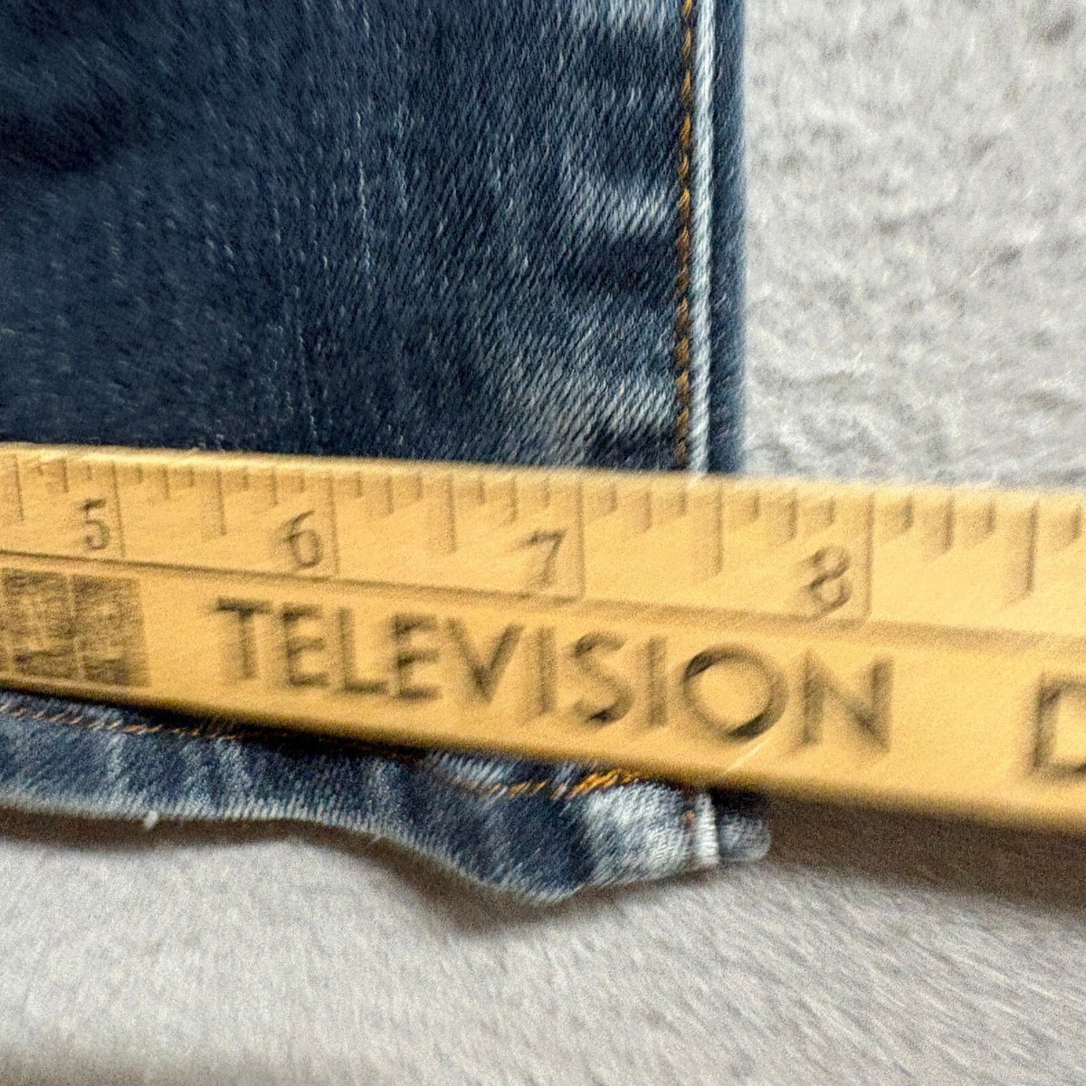 UNIQLO UJ Mens Blue Denim Stretch Jeans Size 30x32 Medium Wash Straight Leg