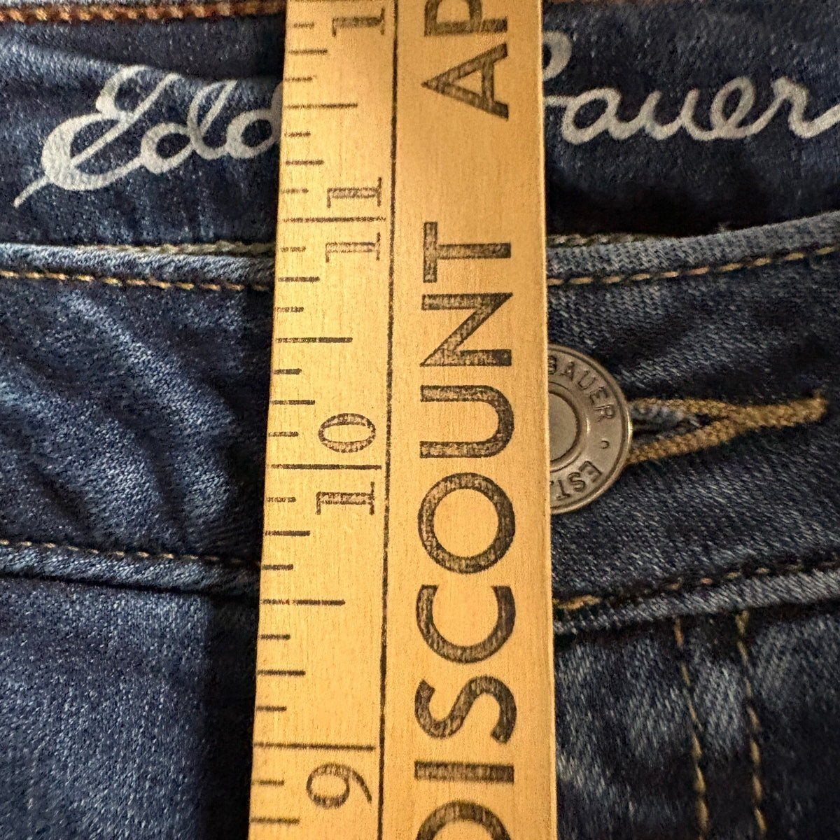 Eddie Bauer Slightly Curvy High Rise Slim Straight Jeans Womens 12 Dark Wash
