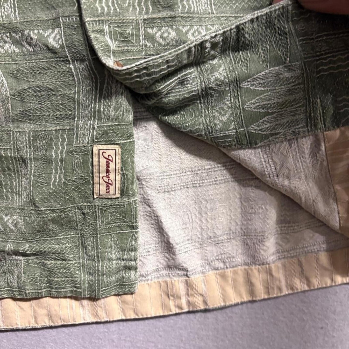 Jamaica Jaxx Mens Medium Green 100% Silk Jacquard Hawaiian Camp Shirt Surfboards