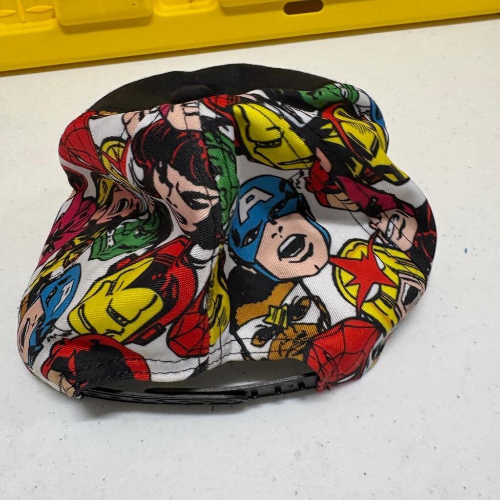 Marvel Comics Snapback Hat Mens OSFM Black Comic Print Captain America Iron Man