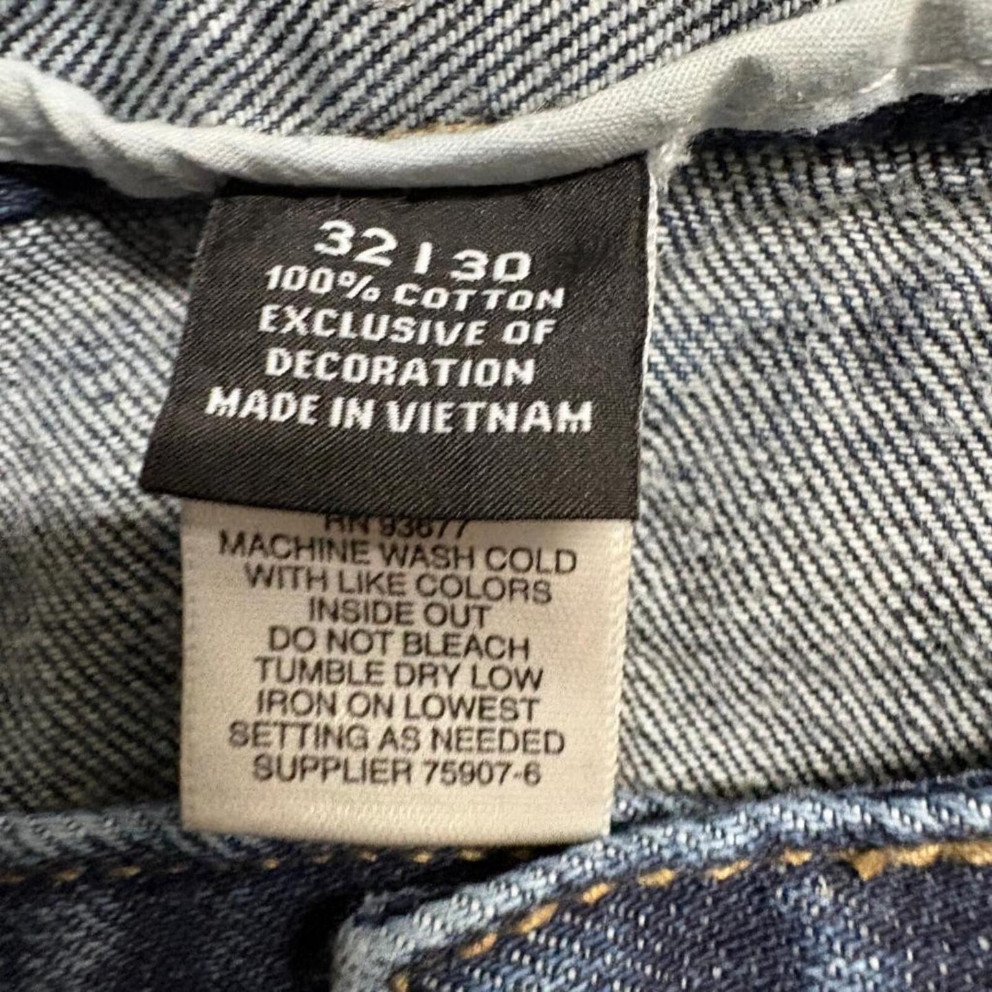 Claiborne Straight Fit Jeans Mens 32x30 Blue Denim 100% Cotton Medium Wash