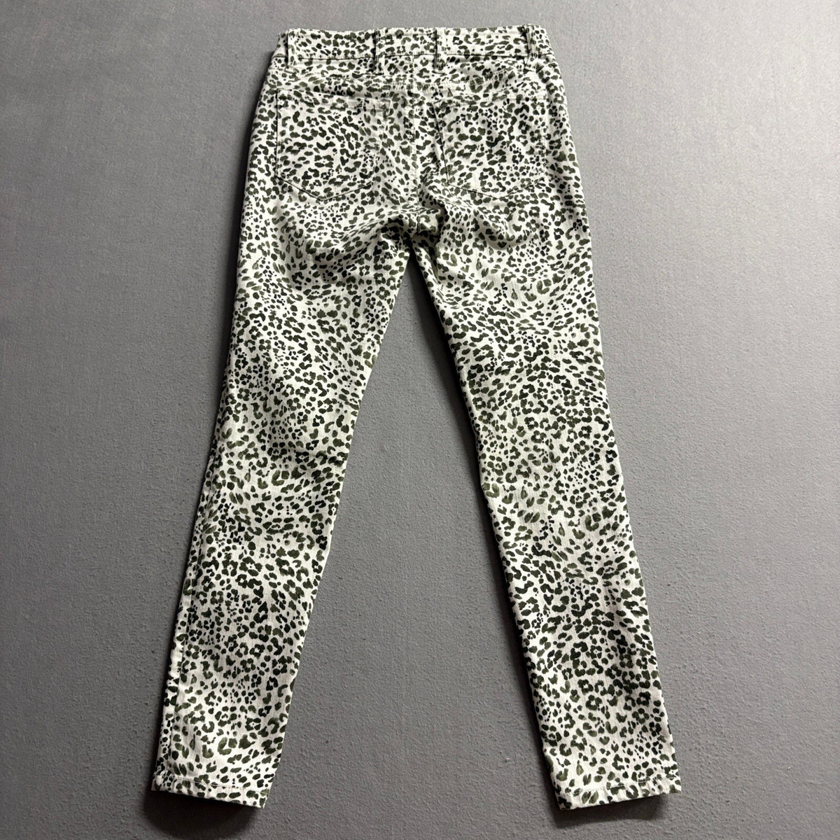 Tommy Bahama High Rise Ankle Jeans Womens 27 Green White Leopard Print Stretch