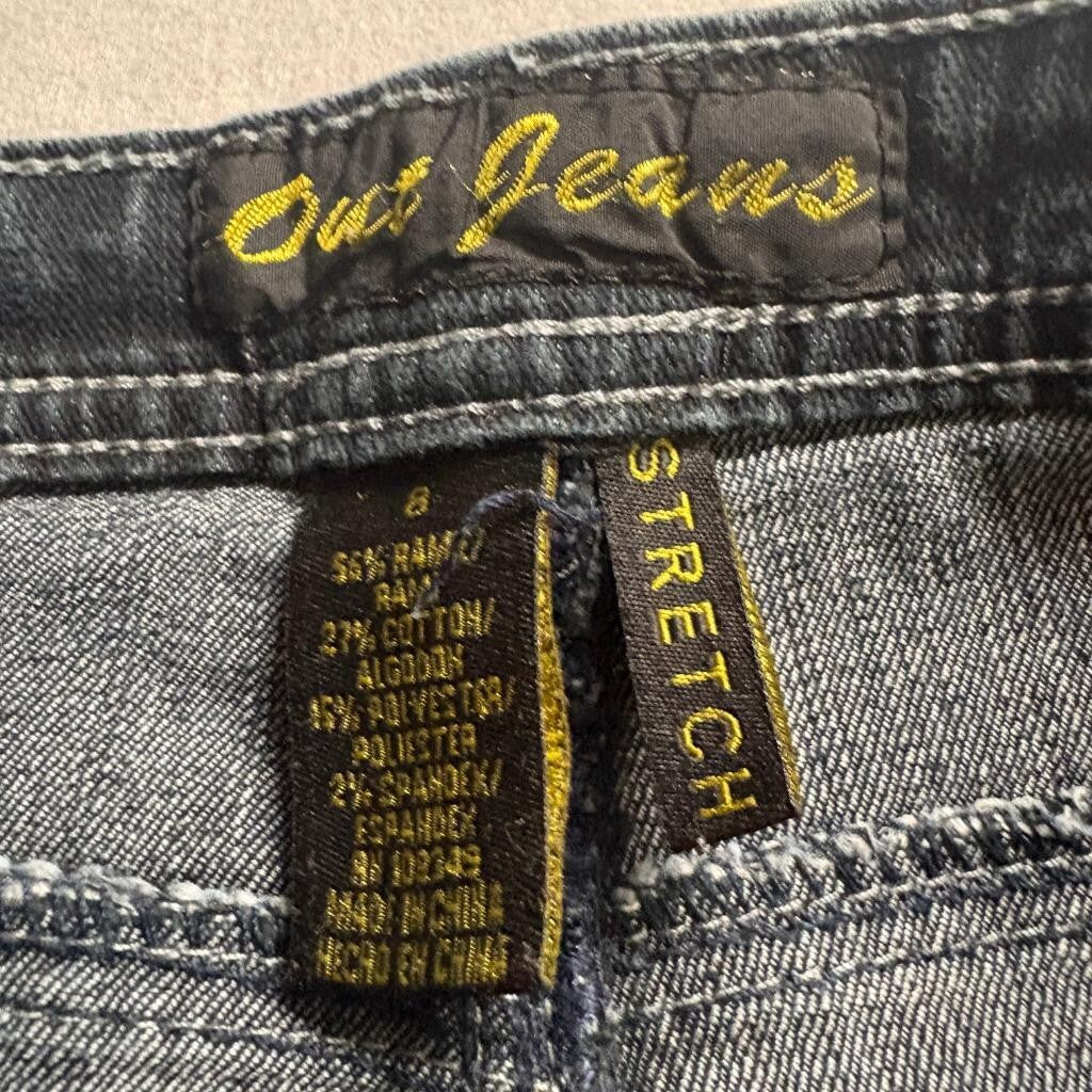 Out Jeans Womens Size 8 Dark Wash Rhinestone Back Pockets Stretch Skinny Denim