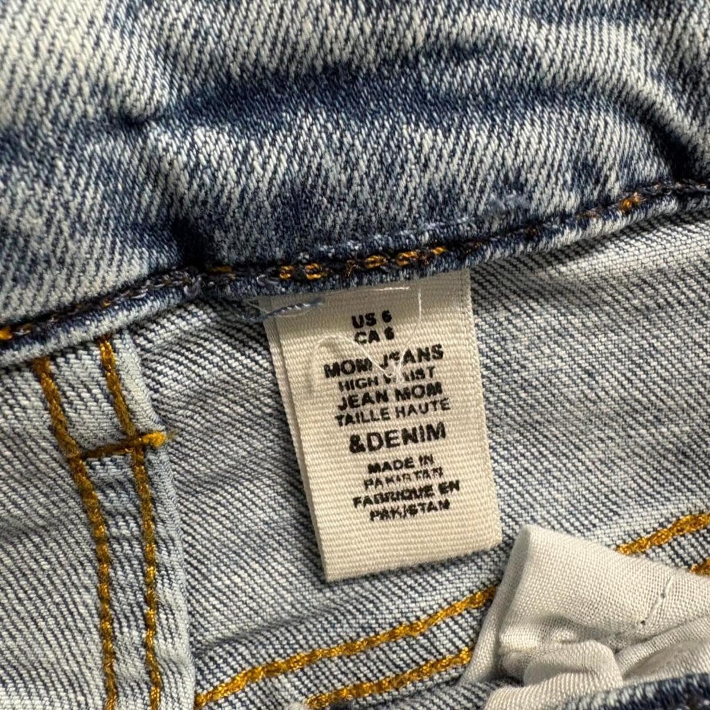 H&M &Denim Mom Jeans Womens 6 High Waist Light Acid Wash Blue Denim