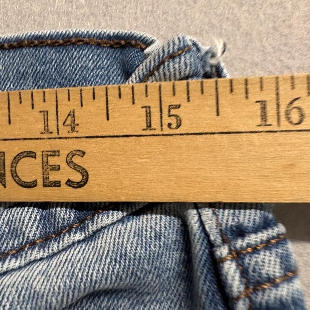 Signature by Levi Strauss Co Mens Slim Fit Jeans Size 31x30 Light Wash Denim