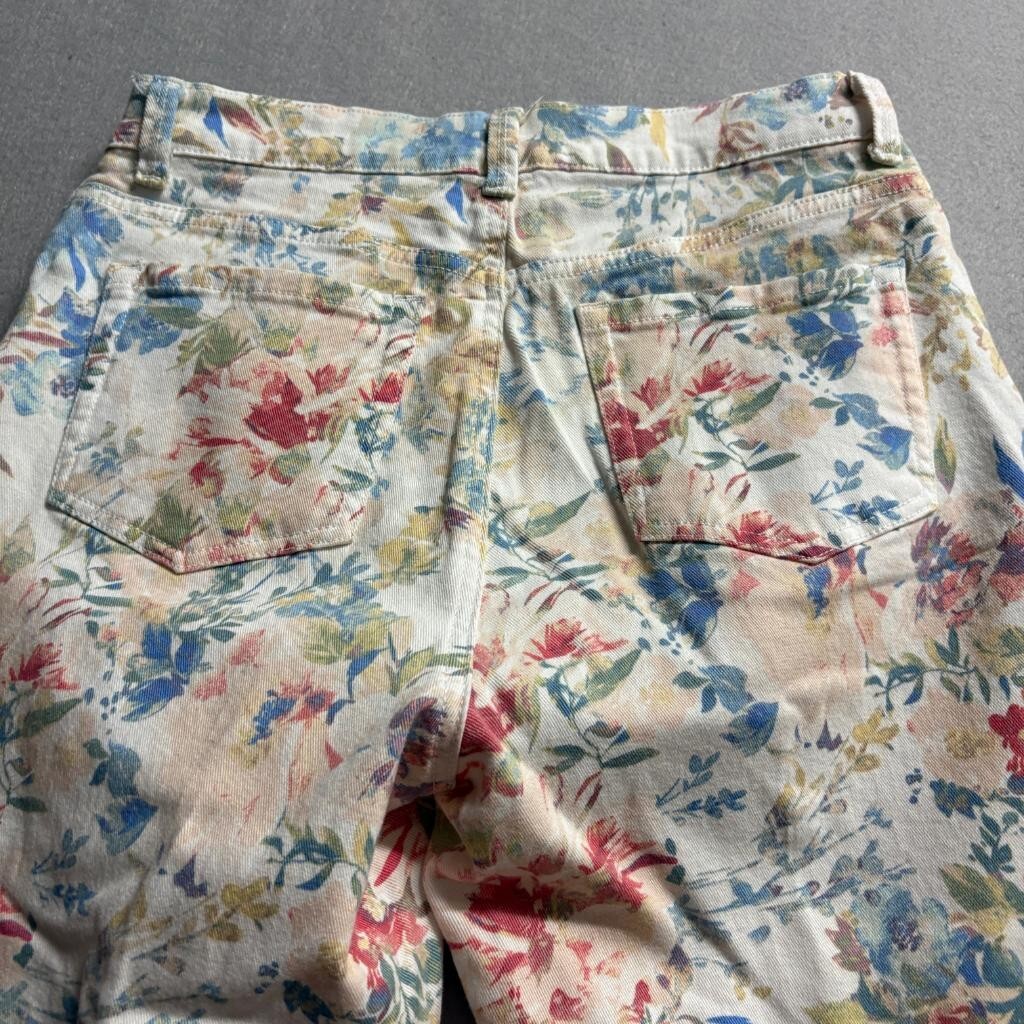 Gloria Vanderbilt Amanda Crop Pants Womens 6 Floral Stretch Denim Capris