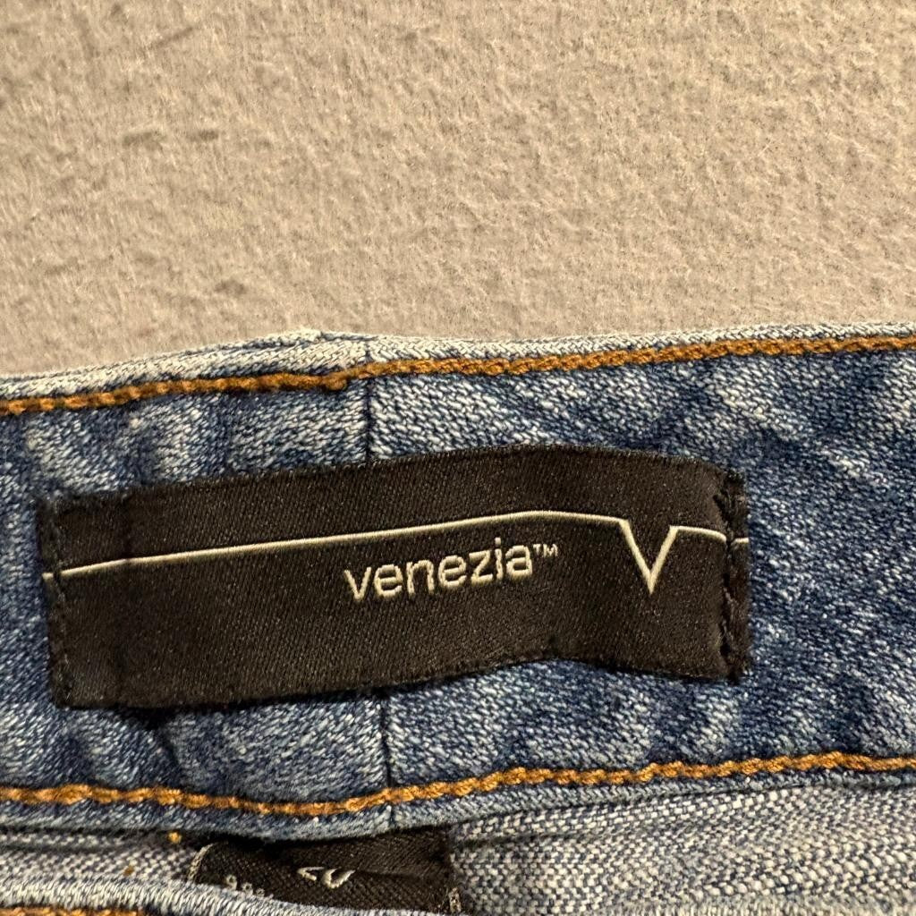 Venezia Jeans Womens Plus Size 20 Blue Denim Capri Crop Pants Stretch