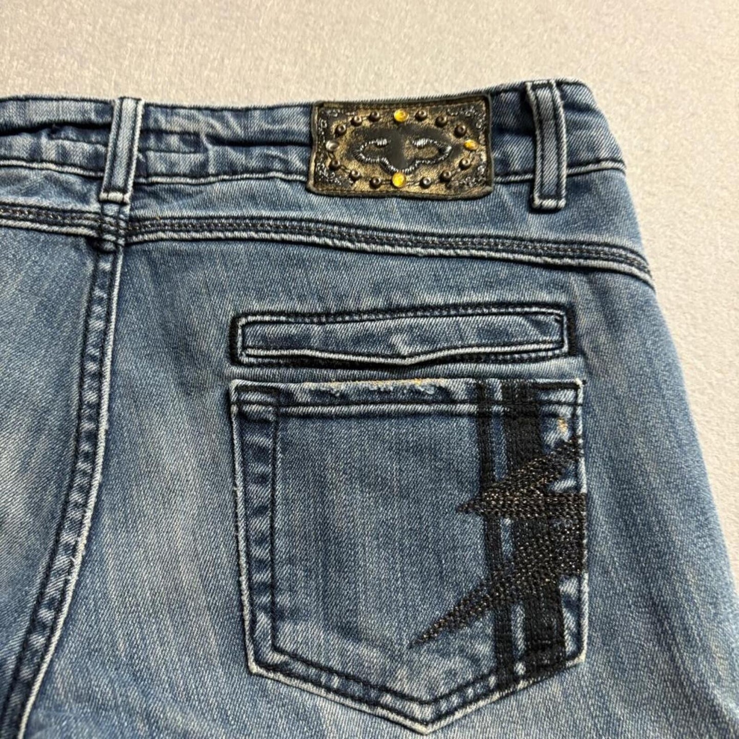BKE Redux Skinny Crop Jeans Womens Size 30 Blue Denim Distressed Ankle Zip