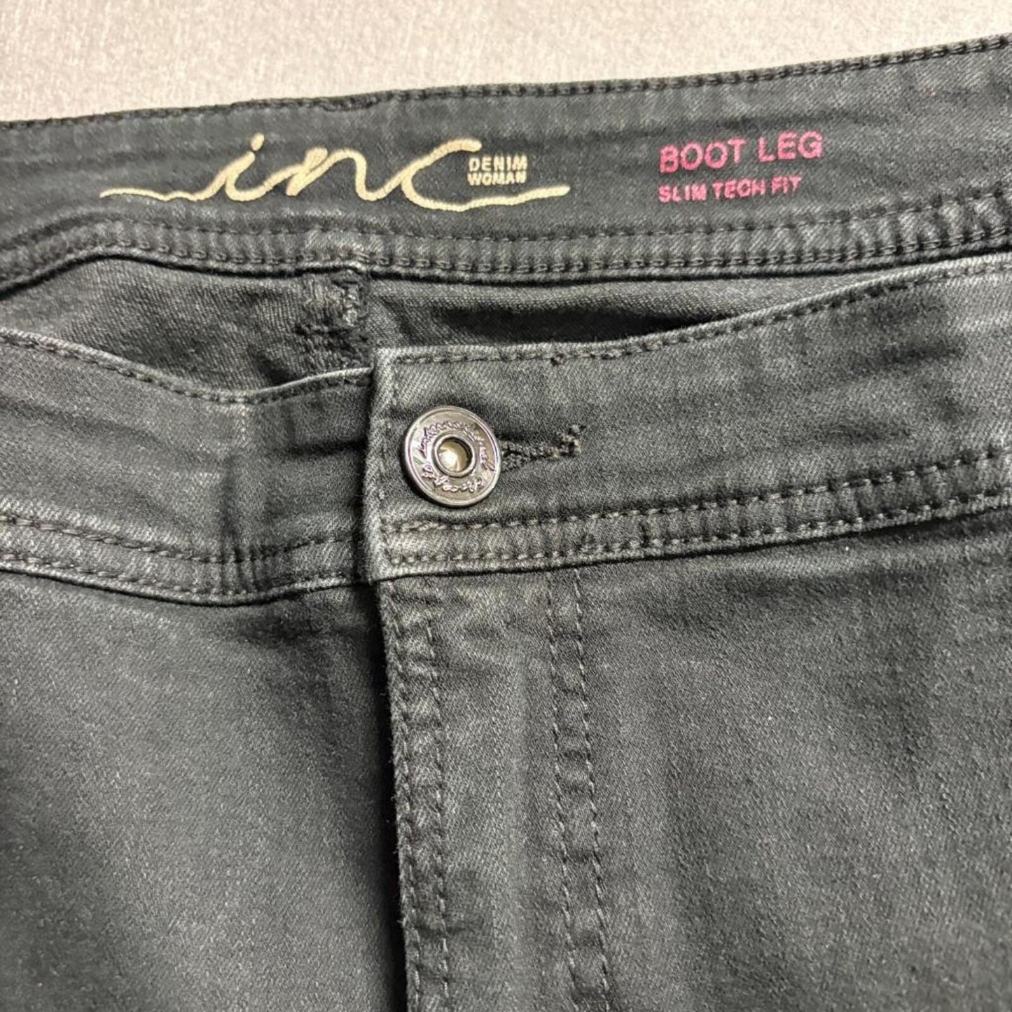 INC International Concepts Bootcut Jeans Womens 24W Black Denim Slim Tech Fit