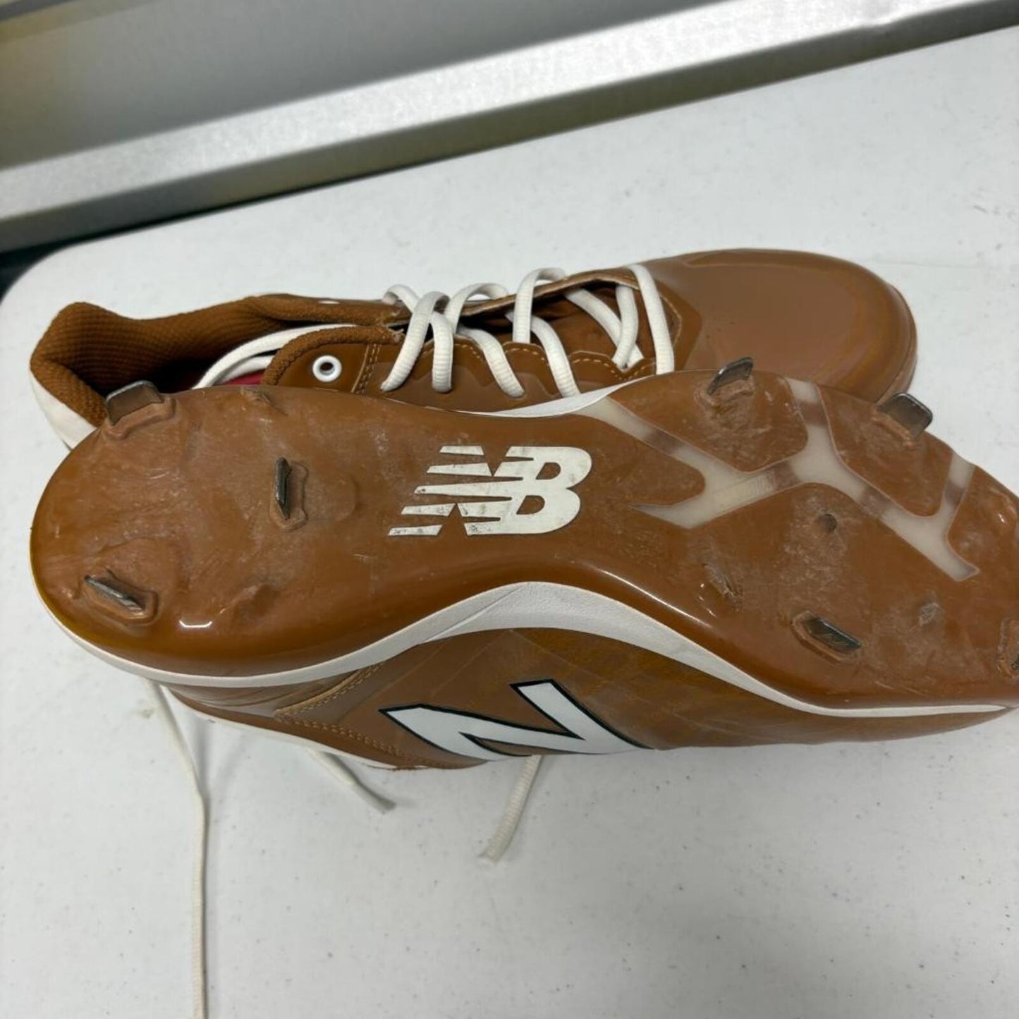 New Balance 4040v5 Metal Baseball Cleats Mens Size 13 Brown White L4040TO5