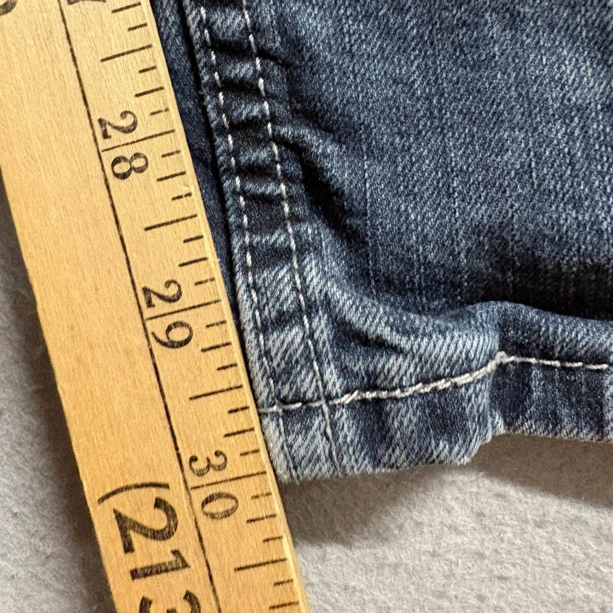 Levi's 505 Regular Fit Jeans Mens 38x32 Dark Wash Blue Stretch Denim Pants