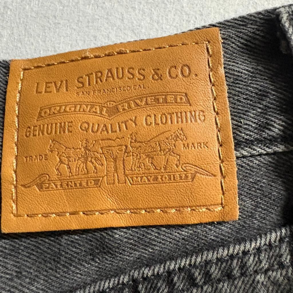 Levis Premium High Loose Taper Jeans Womens 29 Gray Black Denim High Rise