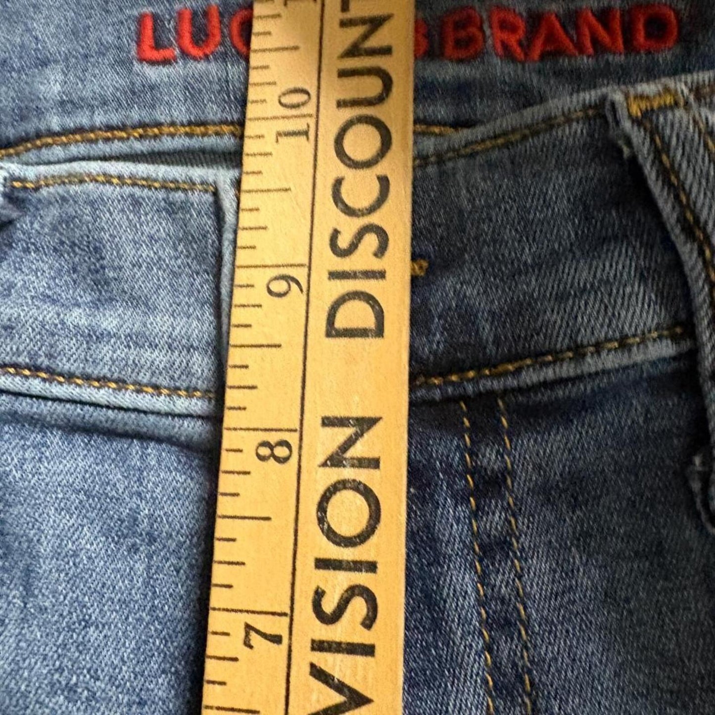 Lucky Brand 223 Straight Jeans Mens 32x32 Blue Denim Classic Fit Pant Fits 32x30