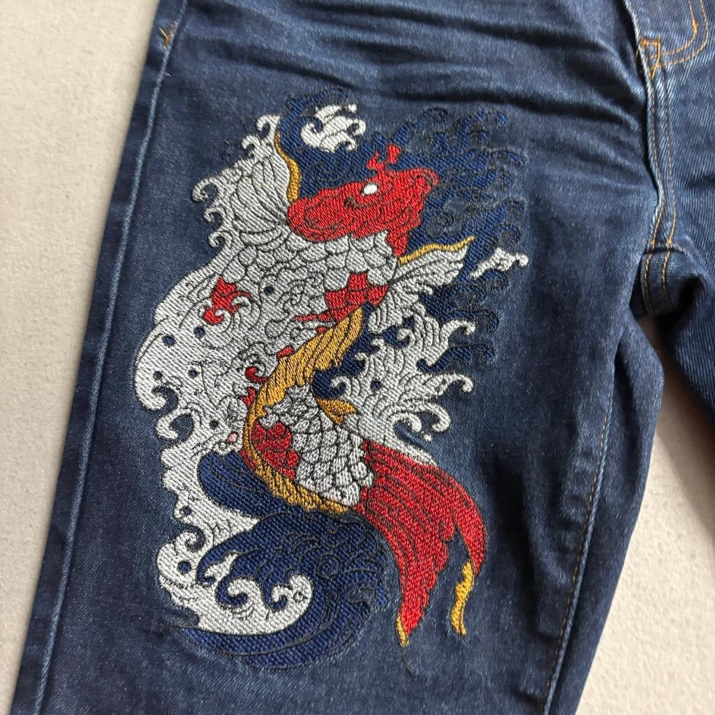 Fashion Nova Men Koi Fish Embroidered Jeans Size 32 Dark Wash Japanese Wave