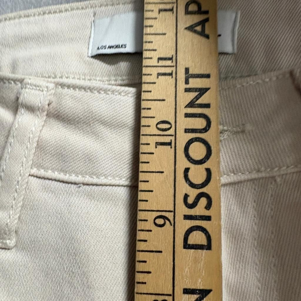 Vervet Los Angeles Jeans Womens 26 Beige High Rise Straight Leg Denim V2667