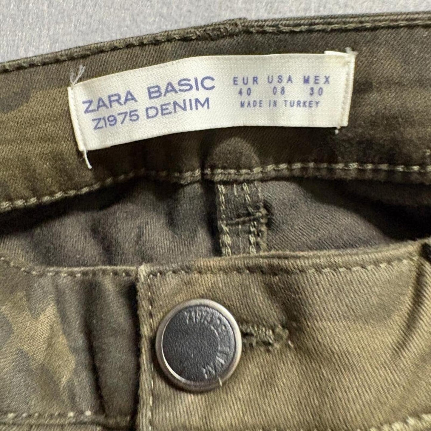 Zara Basic Z1975 Denim Womens Size 8 Camo Moto Skinny Jeans Green Camouflage