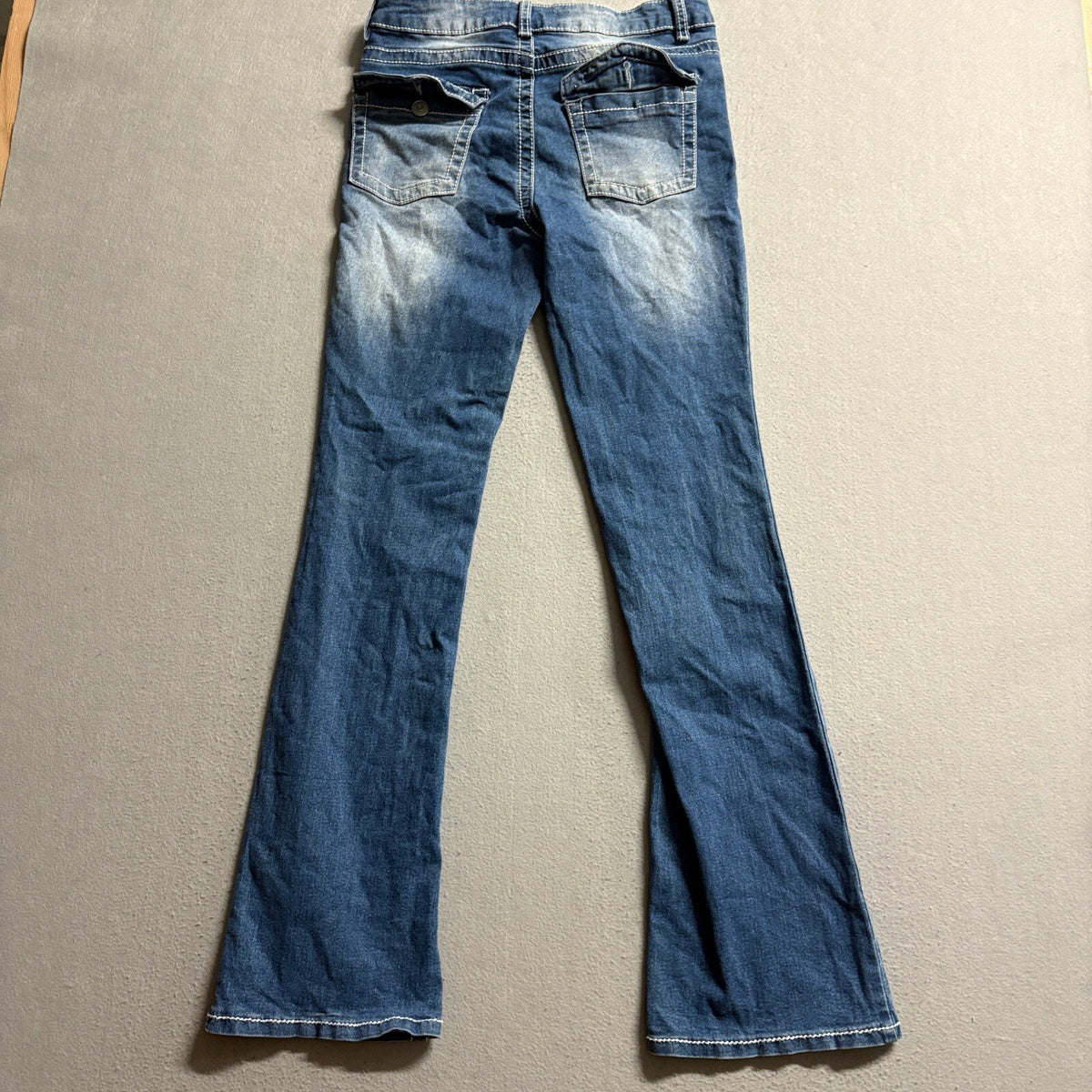 Madden Girl Womens Jeans Size 5 Blue Medium Wash Flared Thick White Stitch Denim