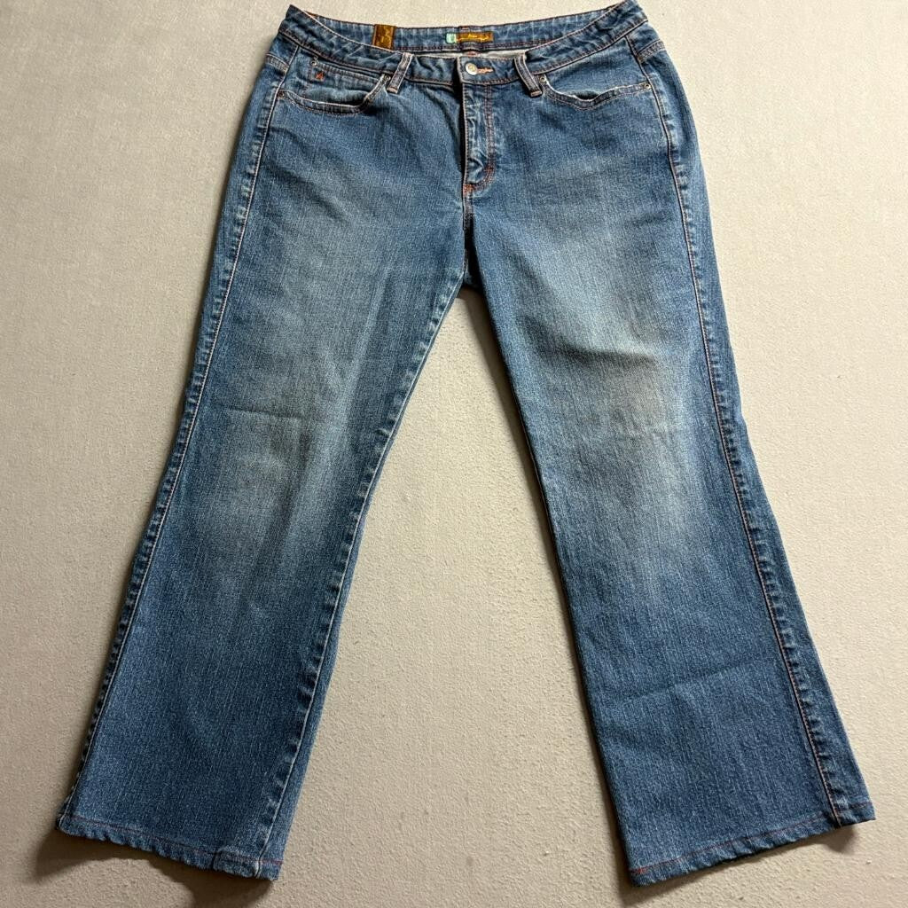 Wrangler Aura Womens Jeans Size 14 Short Rise Blue Denim Bootcut Stretch