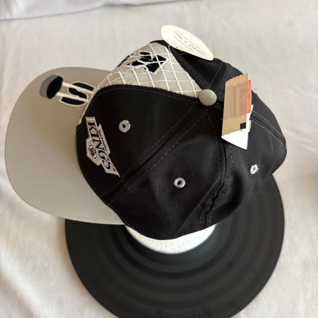 Vintage Los Angeles Kings Snapback Hat Logo 7 Competitor NHL Cap Deadstock New