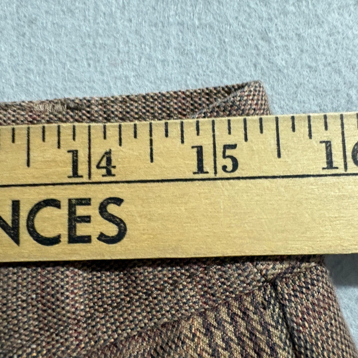 Old Navy Womens Size 6 Brown Plaid Crop Capri Pants Cuffed Low Rise Y2K