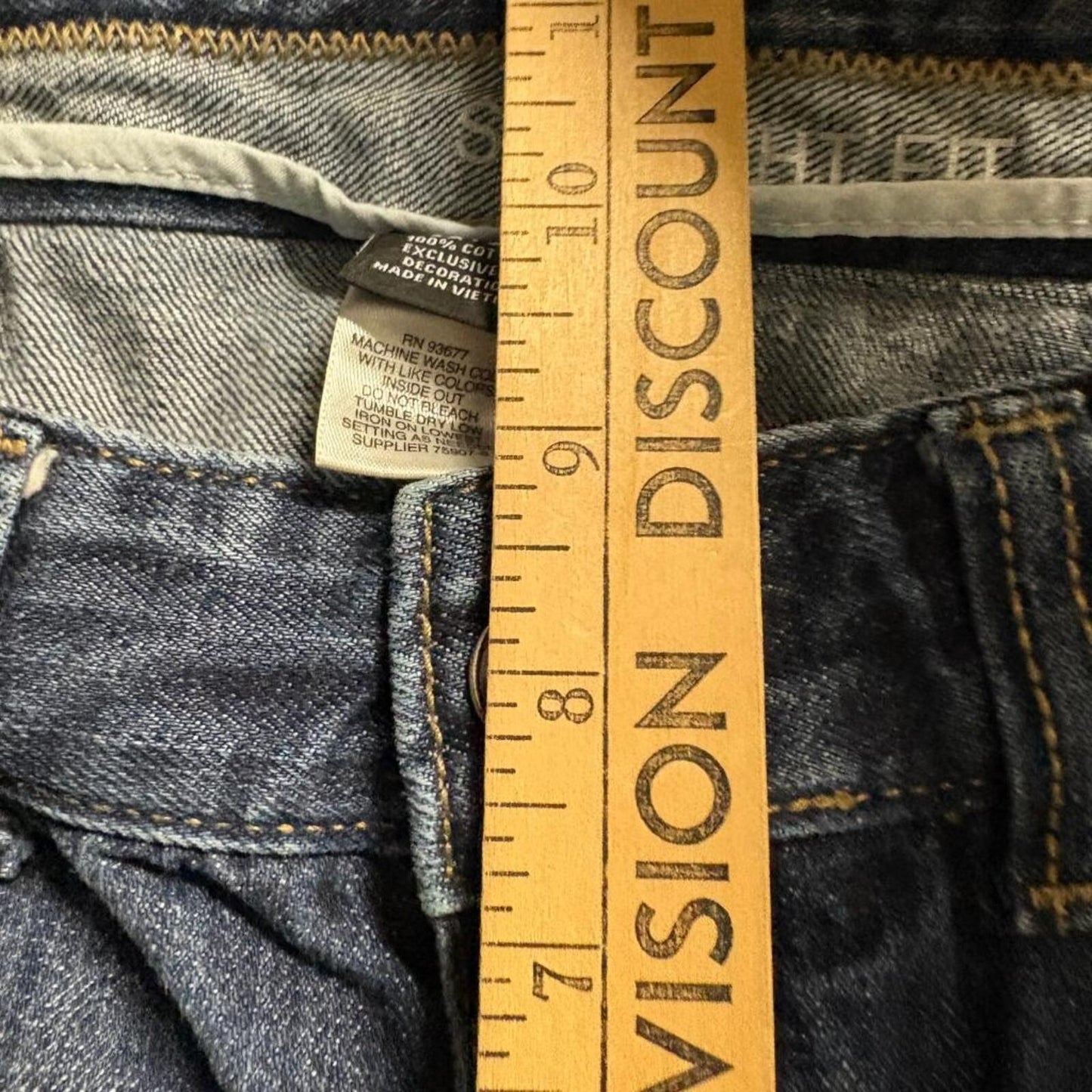Claiborne Straight Fit Jeans Mens 32x30 Blue Denim 100% Cotton Medium Wash