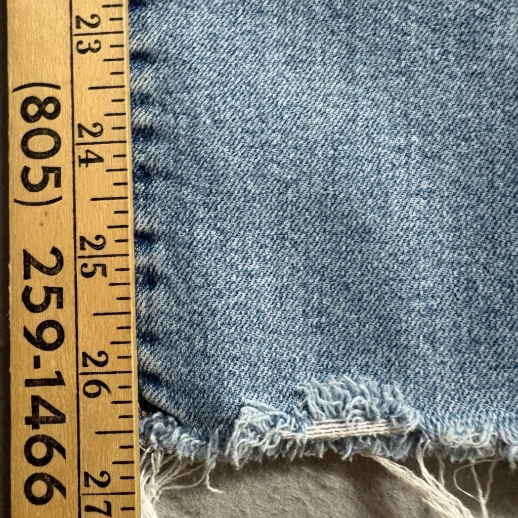 Levis Wedgie Straight Jeans Womens 26 Light Wash Distressed Raw Hem Denim