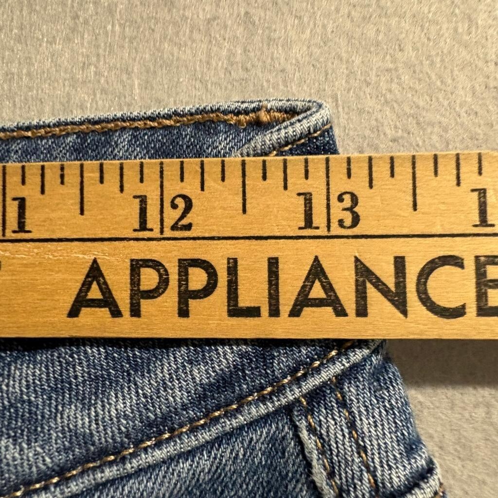American Eagle Mom Jeans Womens Size 4 Long Blue Denim Stretch High Rise