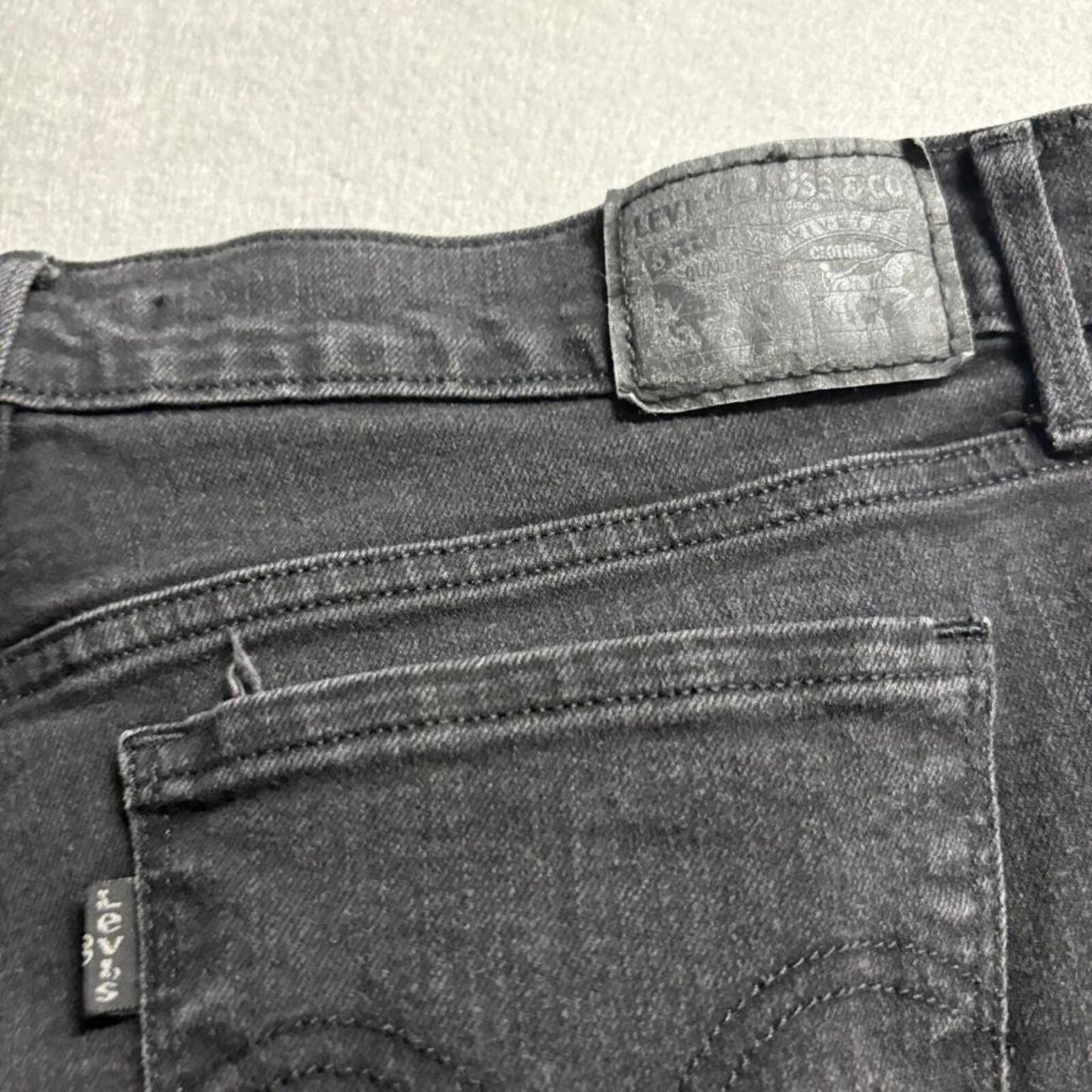Levi's 505 Straight Leg Jeans Womens Size 28 Black Denim Stretch Mid Rise 29x26