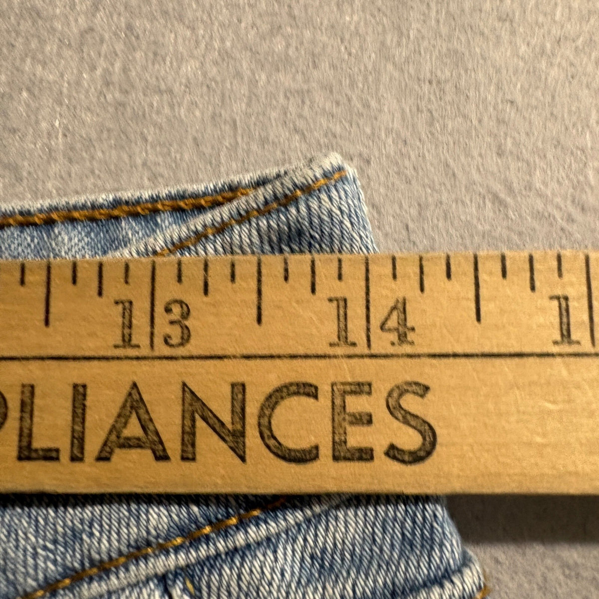 Levis 519 Low Flare Jeans Juniors Size 3 L Blue Denim Low Stretch Y2K