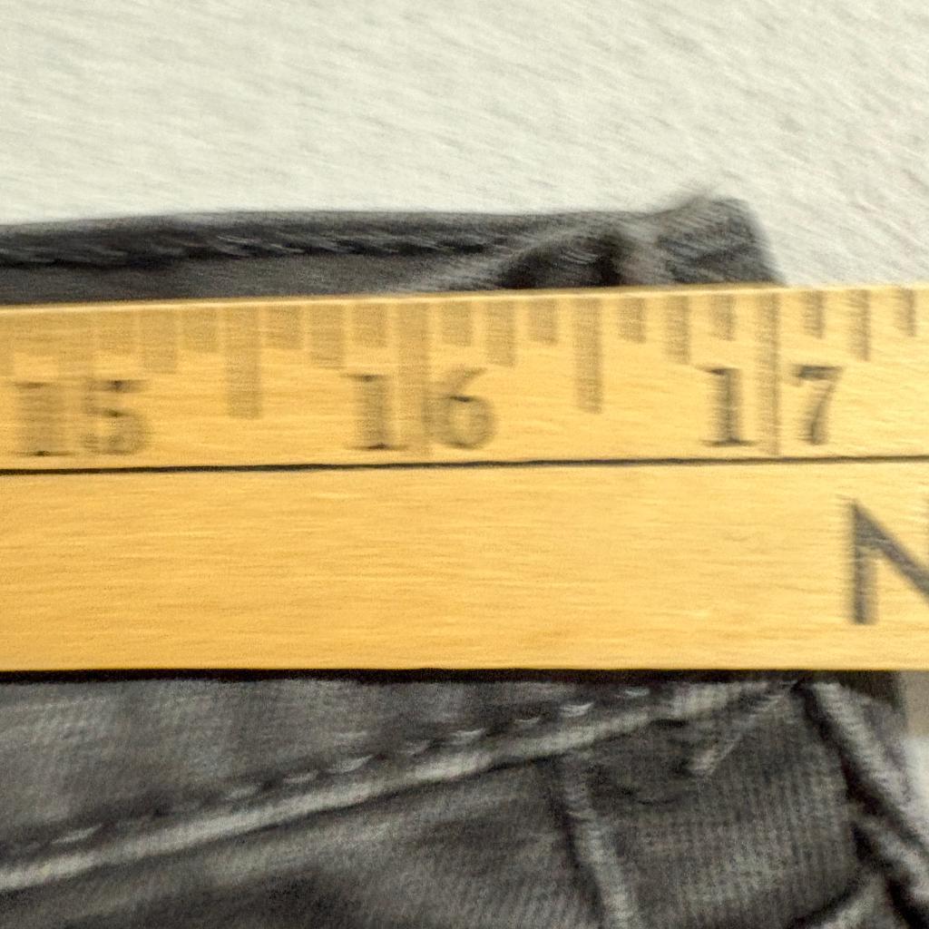Levis 514 Straight Leg Jeans Mens 34x30 Black Distressed Ripped Denim