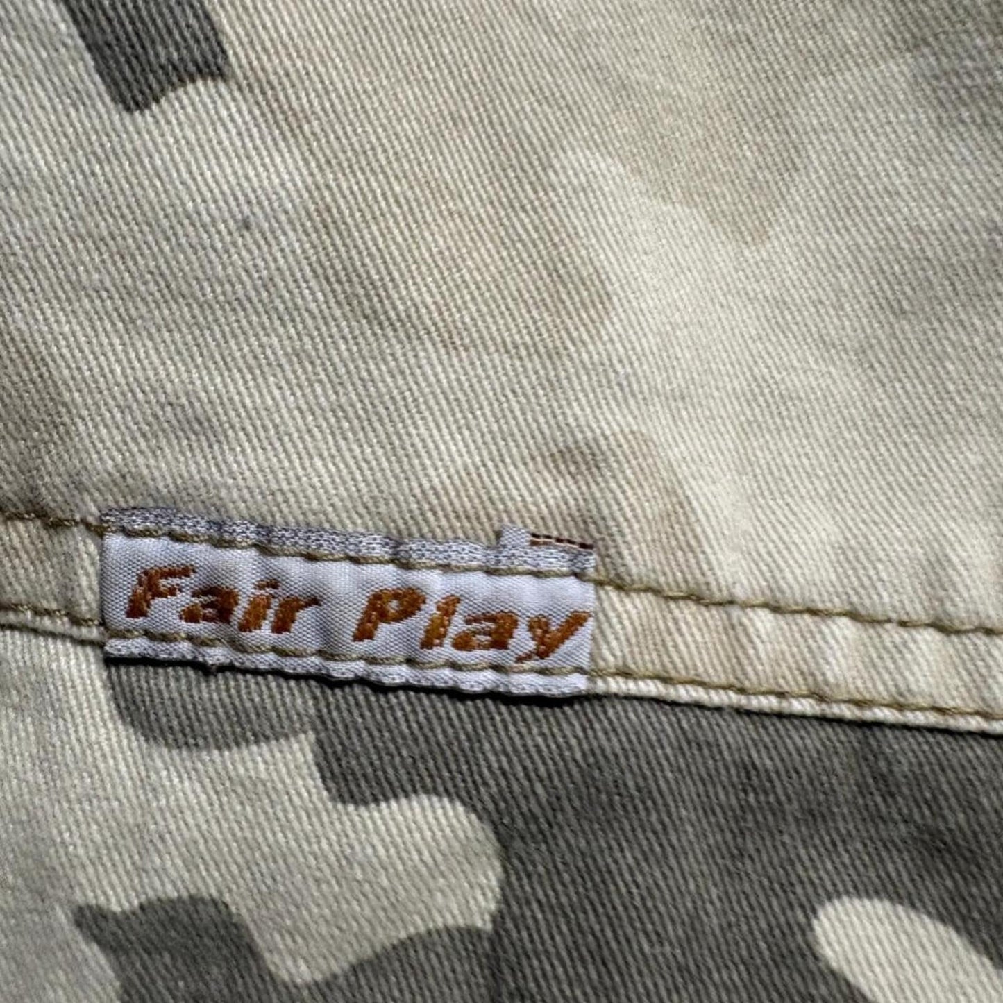 Fair Play Jeanswear Womens Camo Cropped Pants Size 30 Green Camouflage Utility
