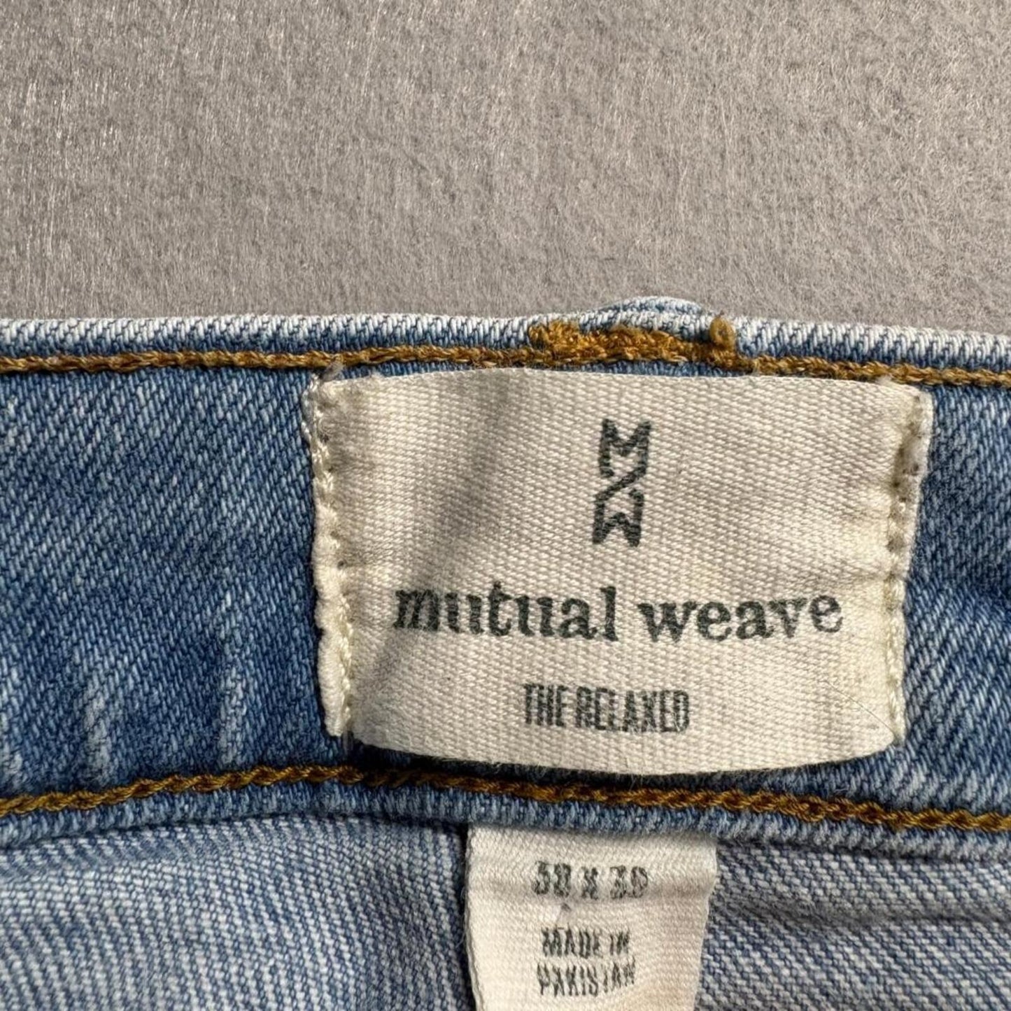Mutual Weave Jeans Mens 38x30 The Relaxed Light Wash Stretch Denim Blue