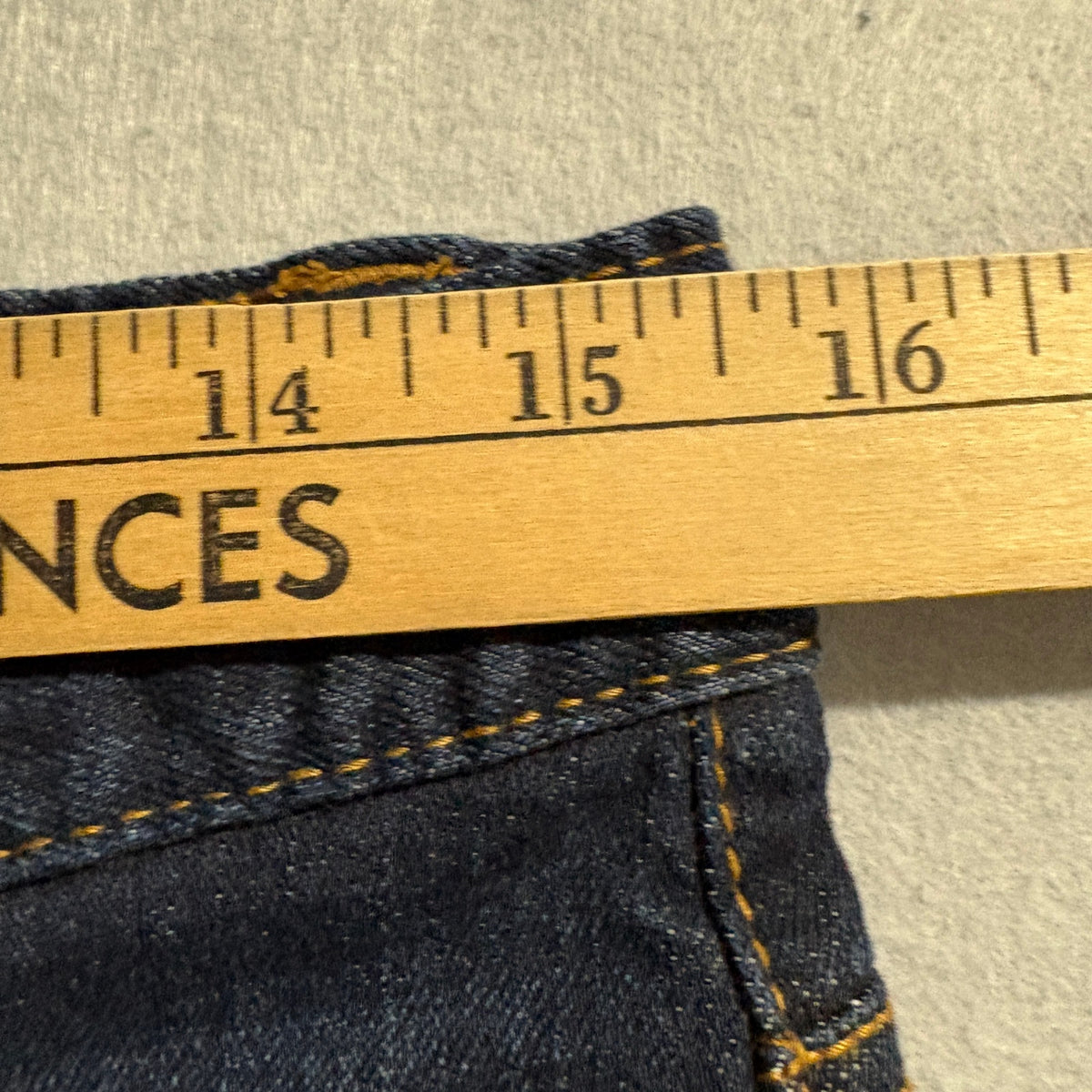 Lucky Brand Jeans Mens Size 20 Dark Wash Stretch Denim Straight Leg Blue