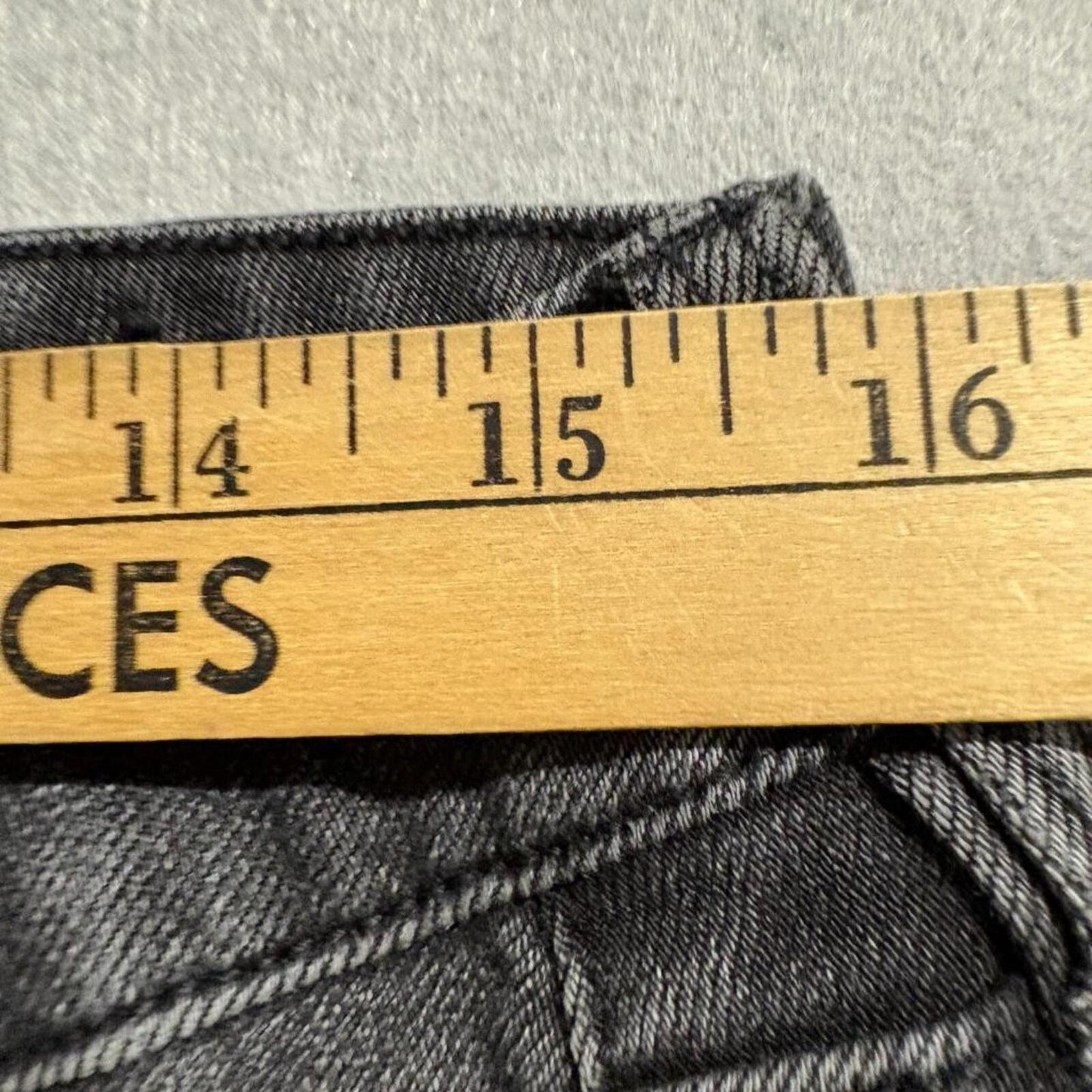 Liverpool Los Angeles The Straight Jeans Womens 12/31 Black Frayed Distressed